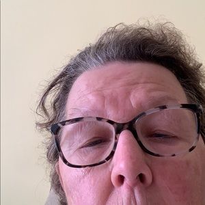 Meet your Posher, Janet